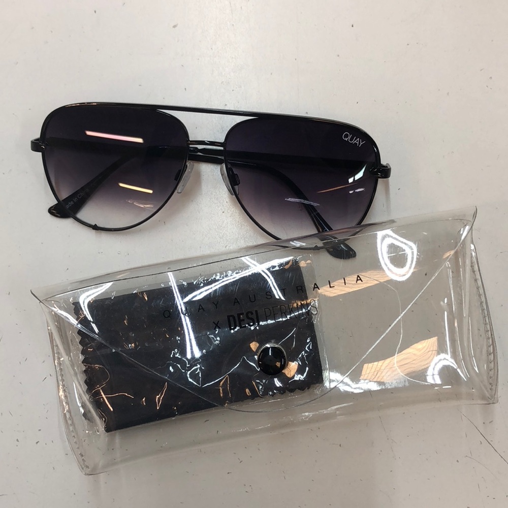 Quay high key mini black/fade #1